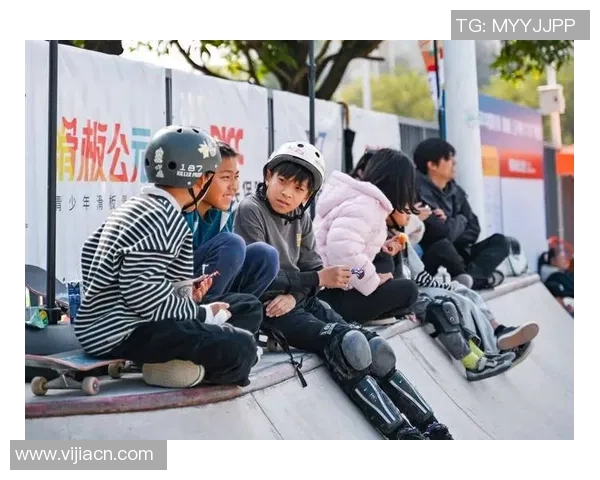 广州滑板队在世界攀岩锦标赛中的耐力表现值得赞赏与反思